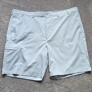 Greg Norman Men's Light Khaki Lightweight Golf Shorts, Size 46